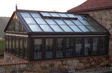 太阳能花园温室